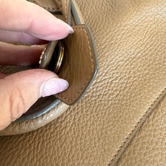 TORY BURCH Robinson Foldover Messenger Bag Brown Leather Crossbody Tote4 - Picture 11 of 13